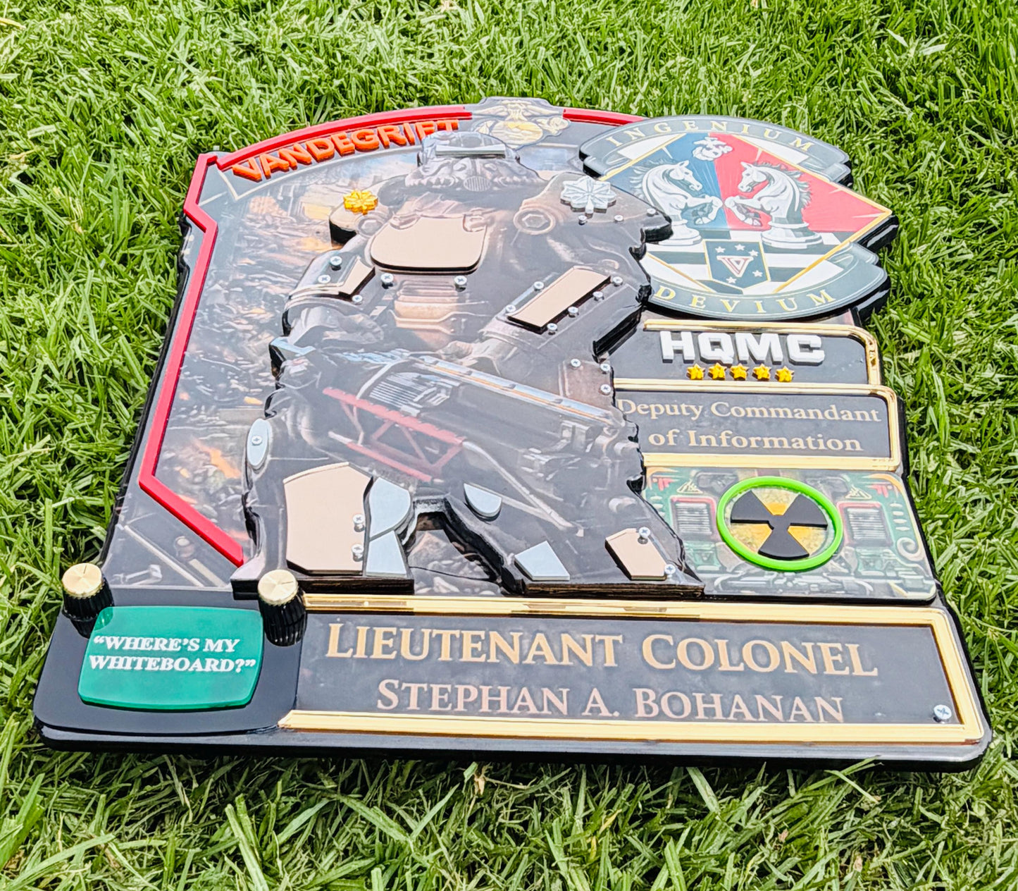 Marine corps plaques, Marine Corps retirement gift,  marine corps gift, USMC plaque, Marine retirement, Marine retired, USMC License #286-23