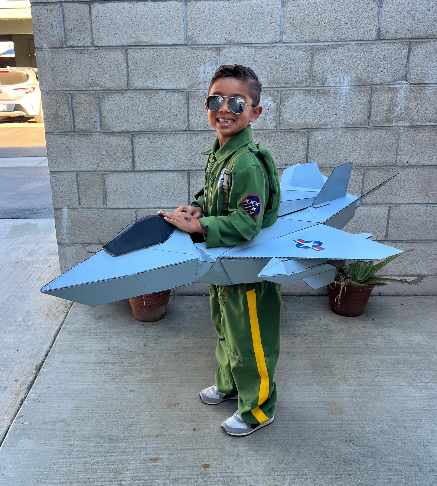 Top Gun Costume, Air Force Costume, Jet Fighter pilot, Cardboard costume patterns, Cardboard costume template, Kids fighter jet party supply