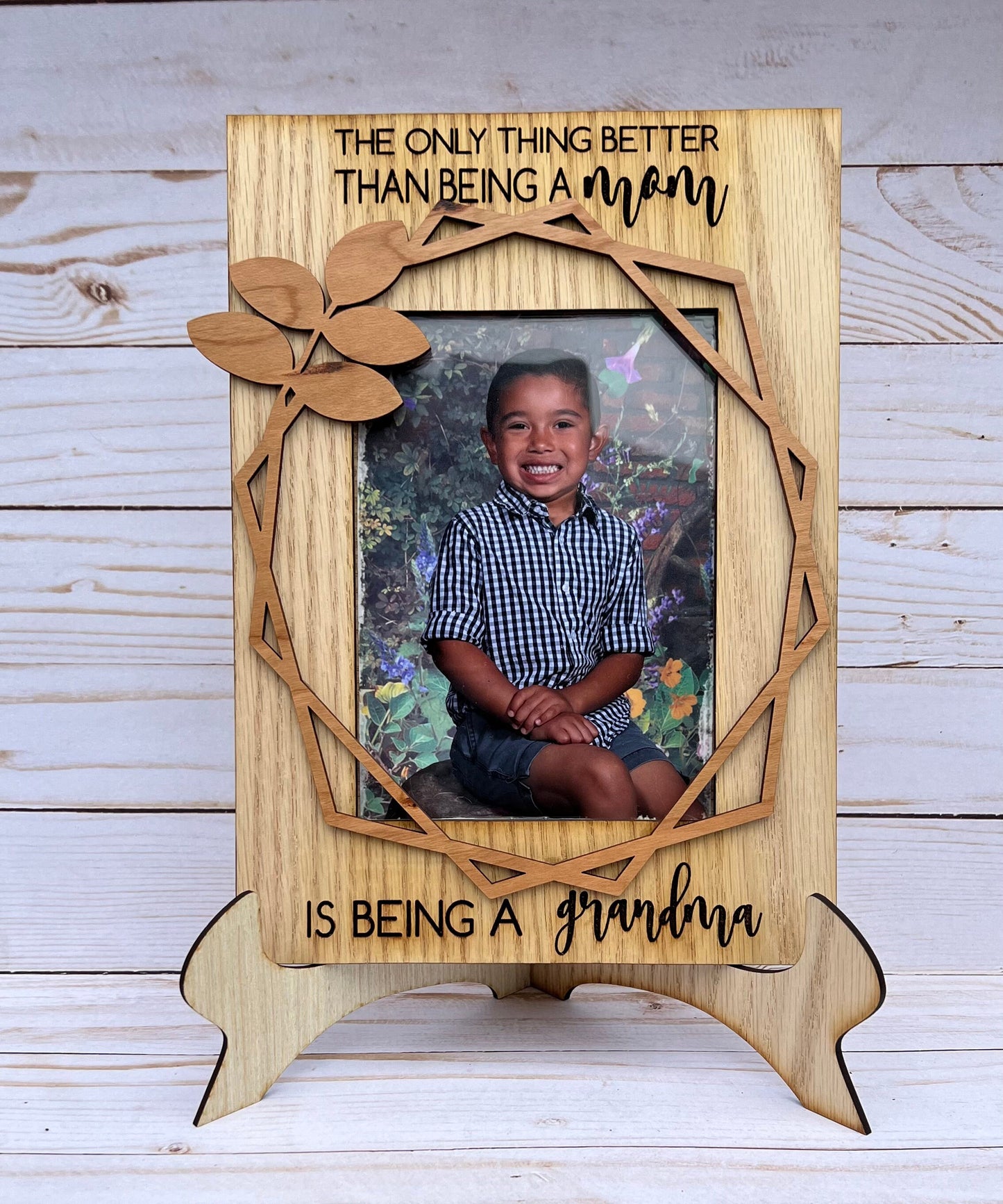 Custom Engraved Wooden Photo Frame: Grandma Gift from Grandkids