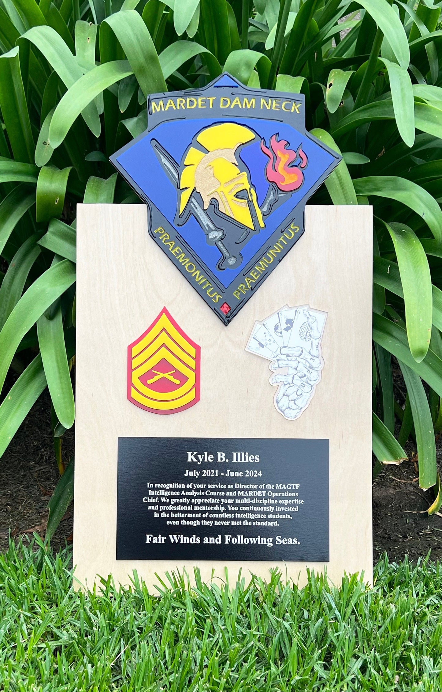Marine corps plaques, Marine Corps retirement gift,  marine corps gift, USMC plaque, Marine retirement, Marine retired, USMC License #286-23