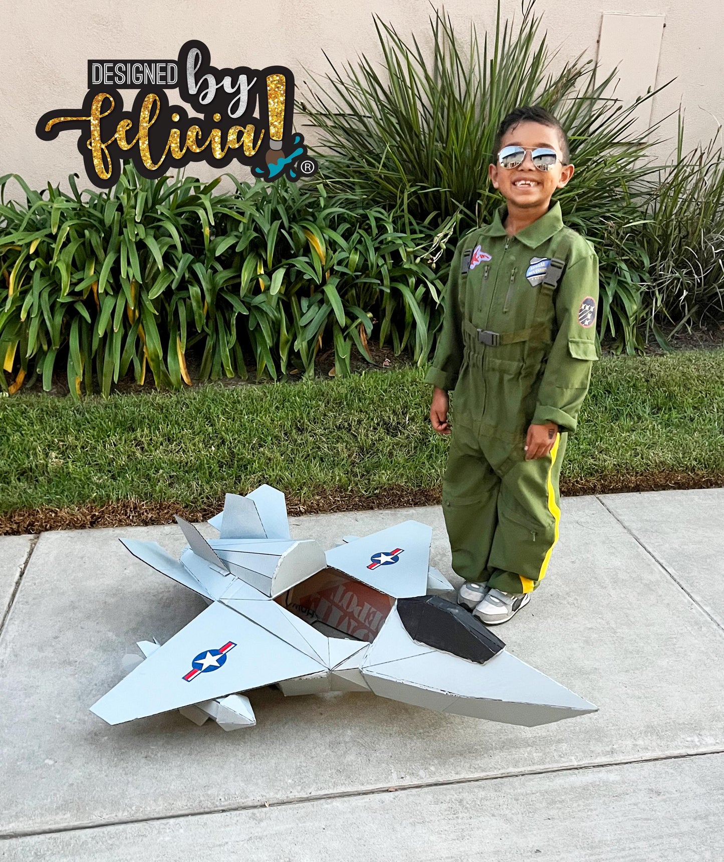 Top Gun Costume, Air Force Costume, Jet Fighter pilot, Cardboard costume patterns, Cardboard costume template, Kids fighter jet party supply