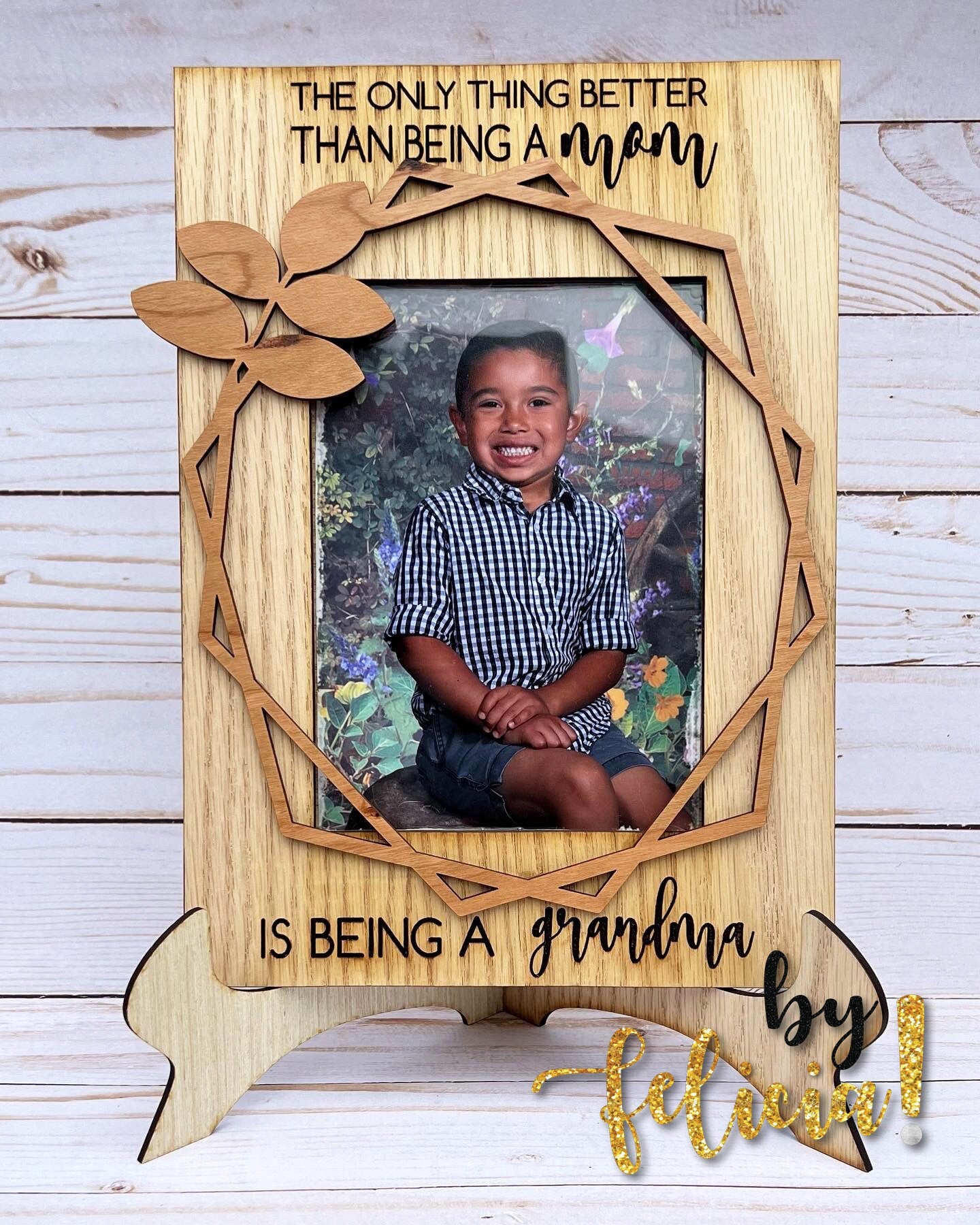 Custom Engraved Wooden Photo Frame: Grandma Gift from Grandkids
